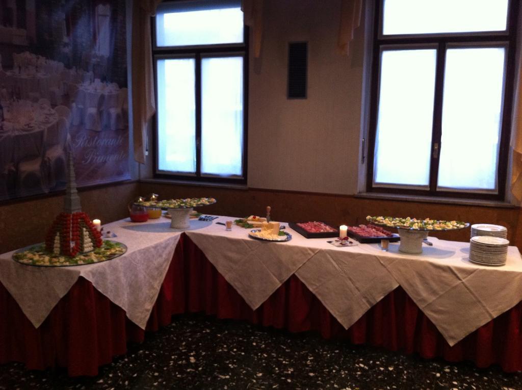 Hotel Piemonte Lanzo Torinese Εξωτερικό φωτογραφία
